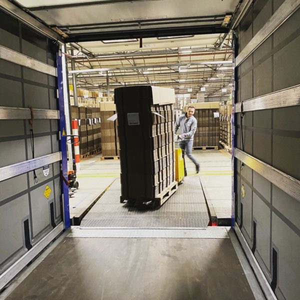 Loading boxes